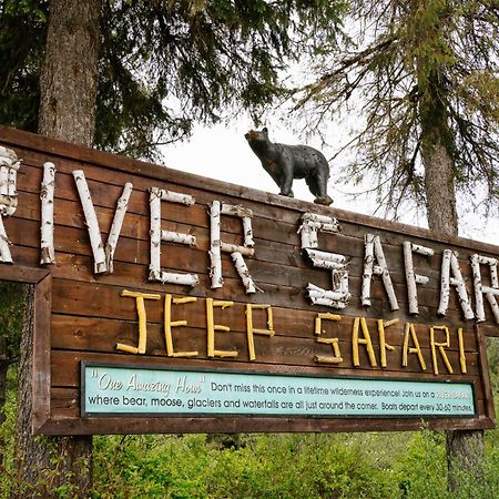 River Safari Bear Den Blue River Eksteriør billede